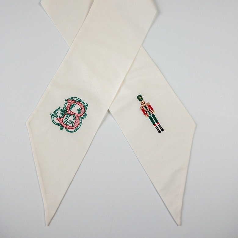 Custom Holiday Monogrammed Wreath Sash, Personalized Christmas Wreath Sash, Front door decor,