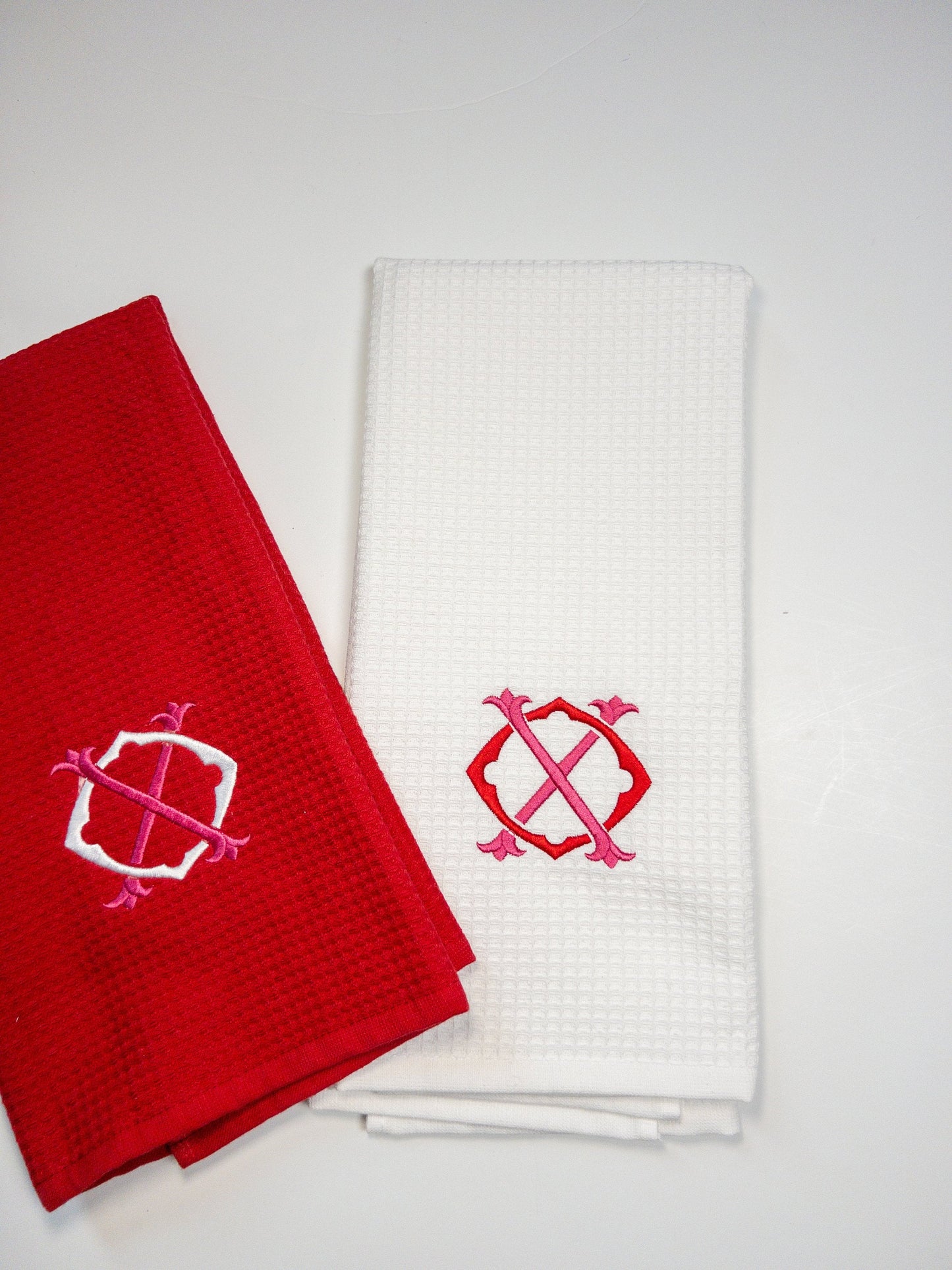 Valentine Kitchen Towel, XOXO Kitchen Hand Towel, Valentine's Towel, Galentine's Gift, Red Waffle Weave Hand Towel, White Waffle Weave Towel