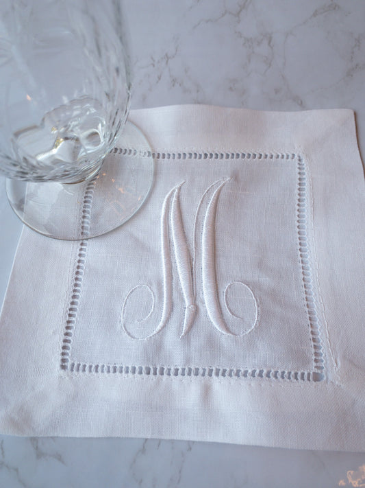 Custom Single Letter Monogram Linen Cocktail Napkins - Personalized Drink Napkin, Traditional Gift, Gift for Her, Choose your Monogram